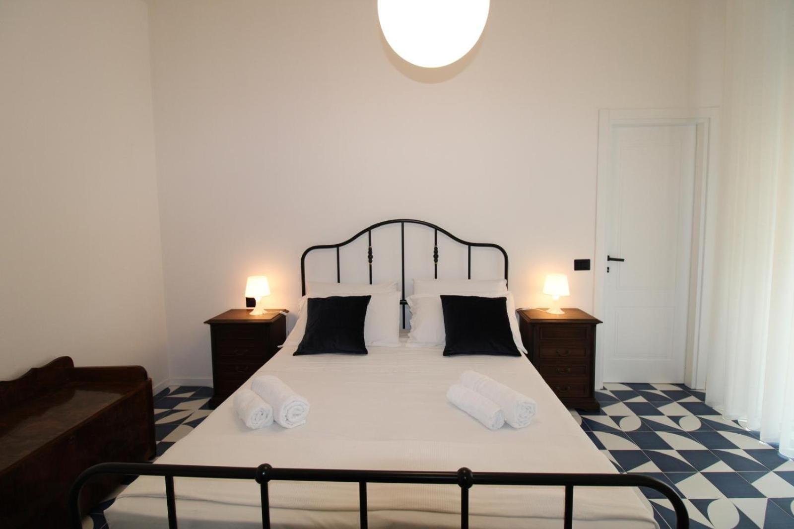 C'Est La Vie Taormina Apartman Kültér fotó